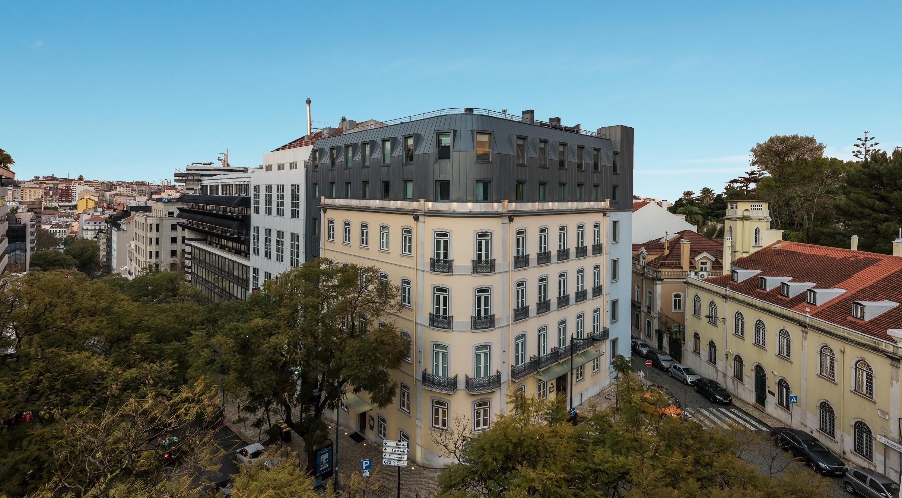 ザ ヴィンテージ ホテル&スパ リスボン エクステリア 写真 The building of the Portuguese National Archives, in Lisbon.